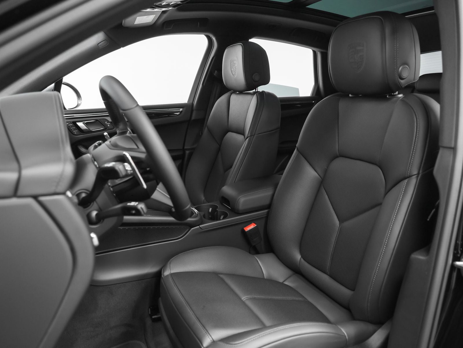 2026 Porsche Macan Macan T