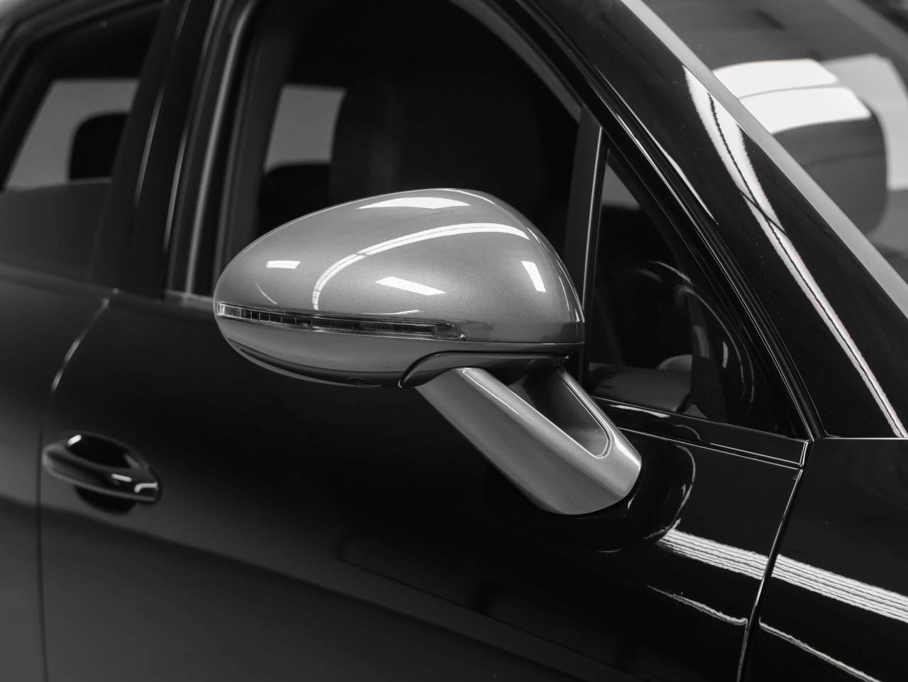 2026 Porsche Macan Macan T