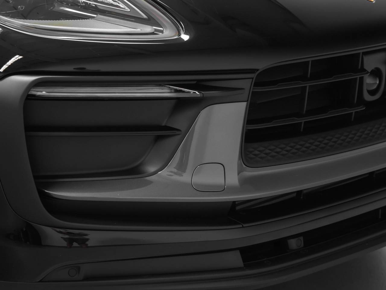 2026 Porsche Macan Macan T