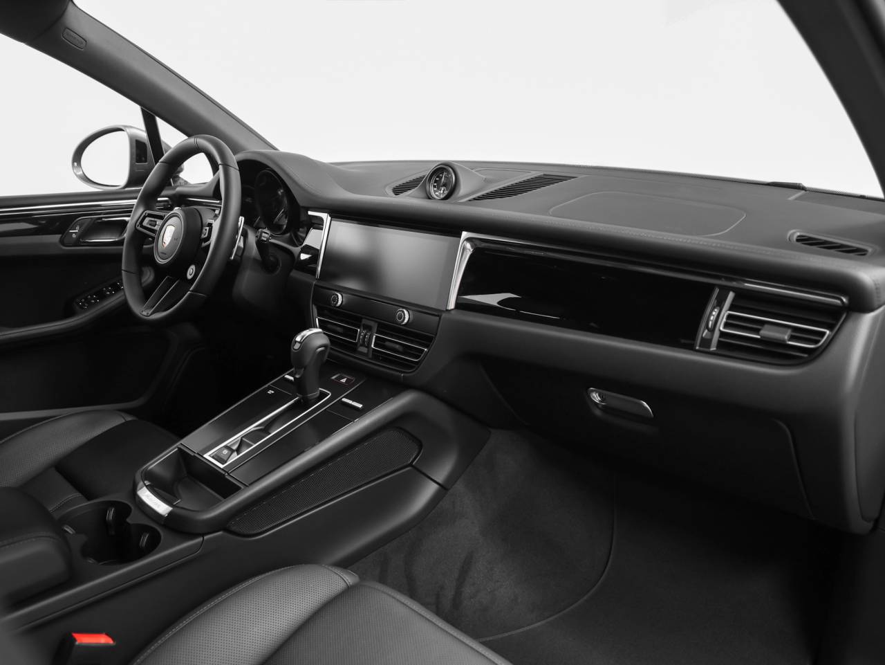 2026 Porsche Macan Macan T