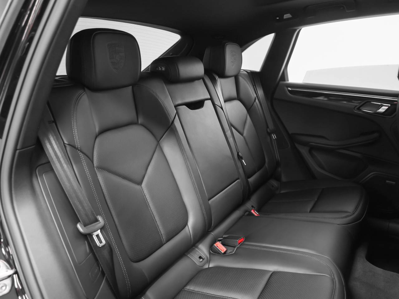 2026 Porsche Macan Macan T