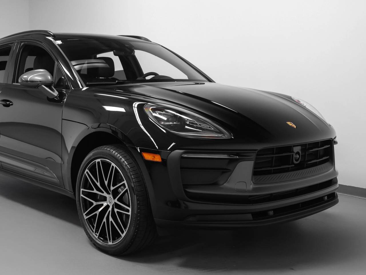 2026 Porsche Macan Macan T
