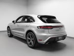 2023 Porsche Macan Macan