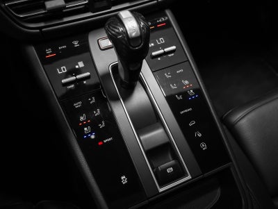 2023 Porsche Macan Macan