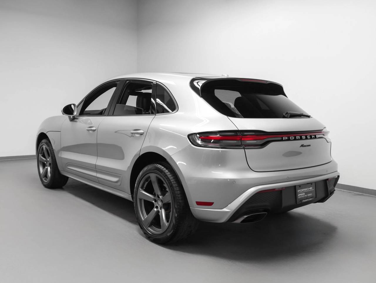 2023 Porsche Macan Macan