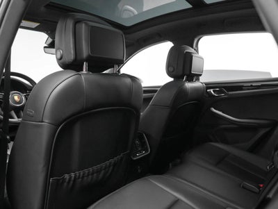2023 Porsche Macan Macan