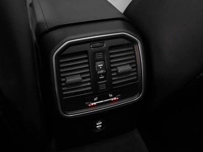 2023 Porsche Macan Macan