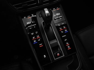 2025 Porsche Macan Macan