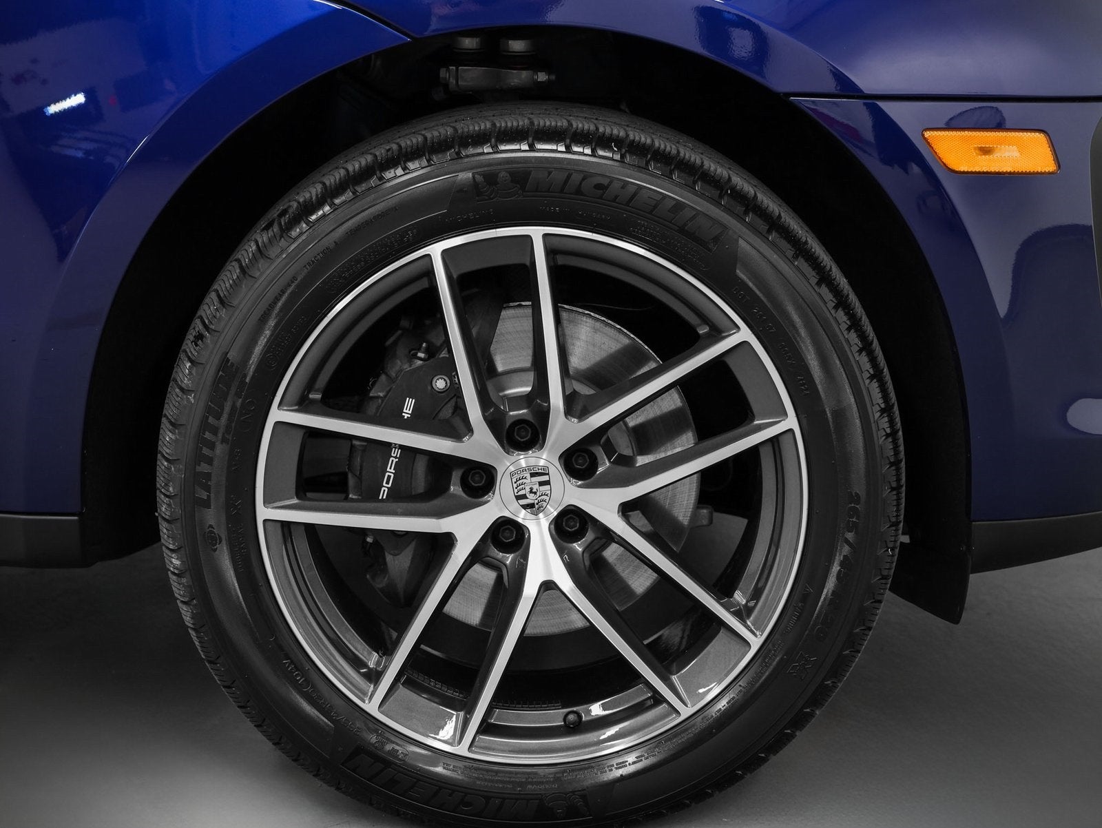 2025 Porsche Macan Macan