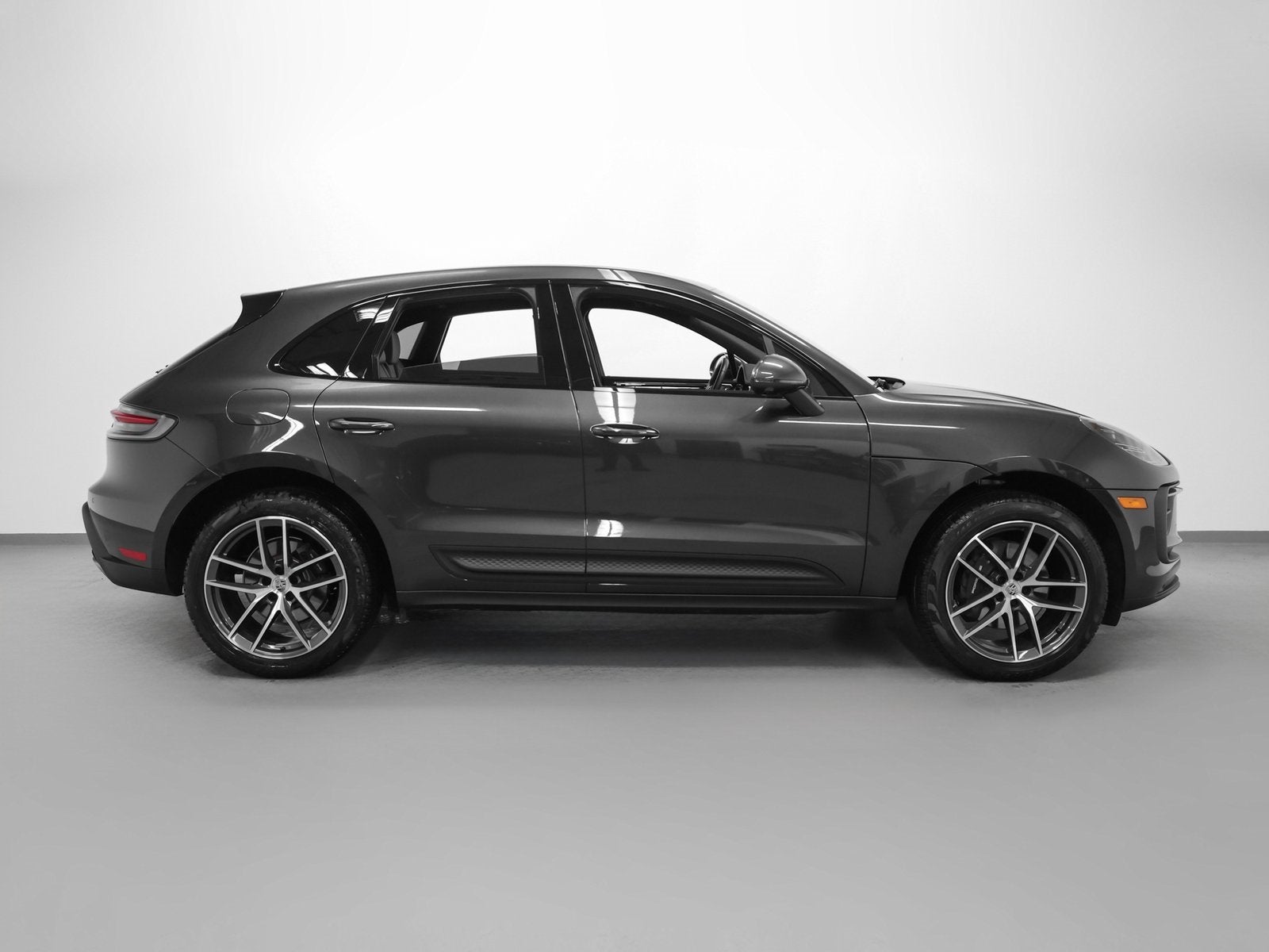 2025 Porsche Macan Macan