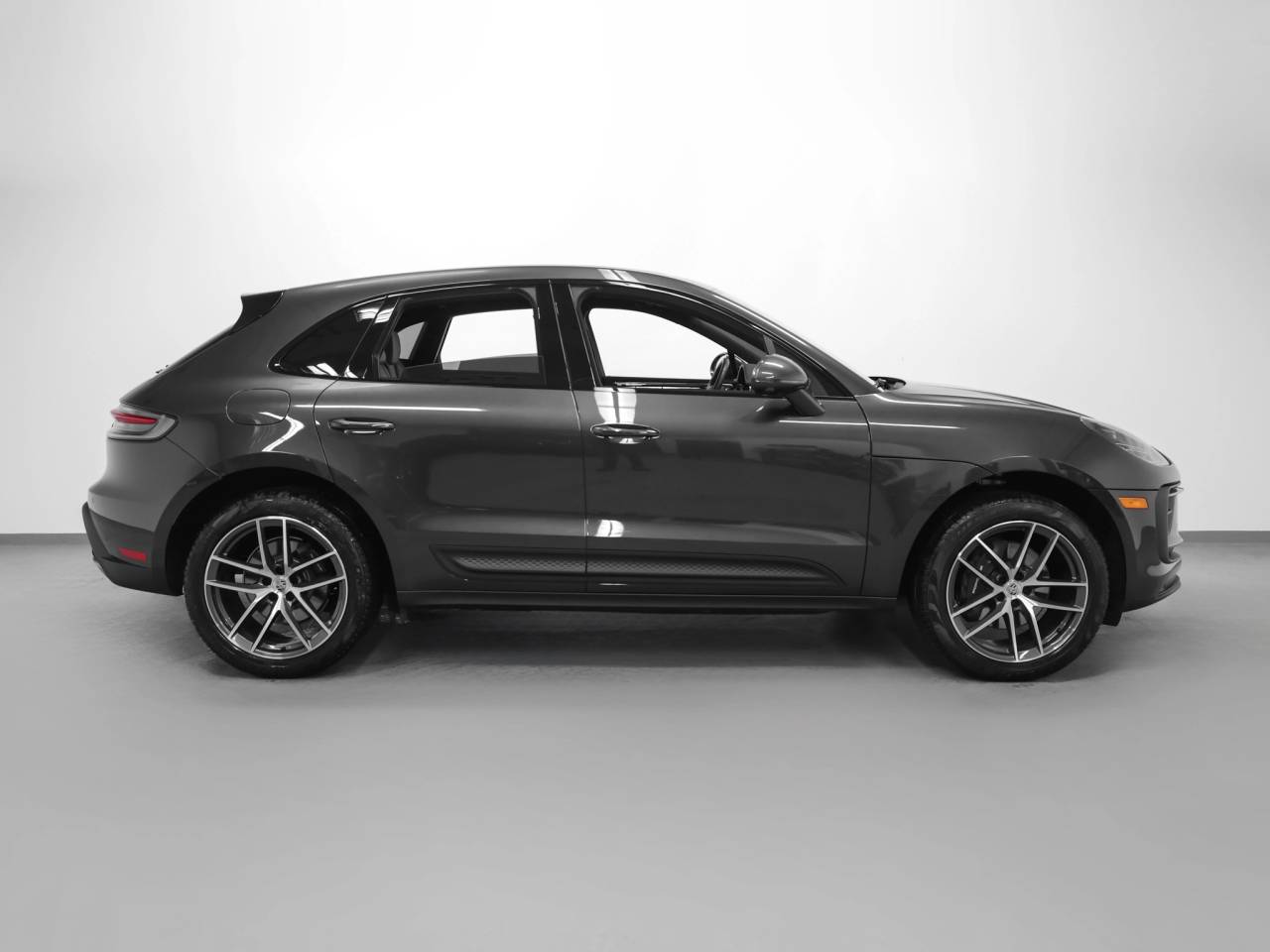 2025 Porsche Macan Macan