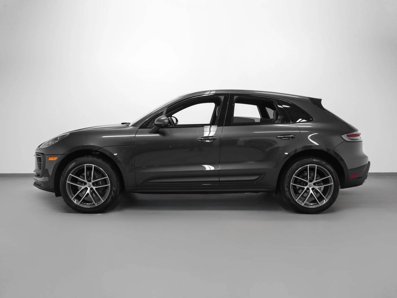 2025 Porsche Macan Macan
