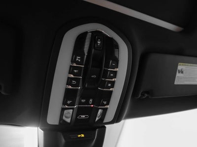 2025 Porsche Macan Macan