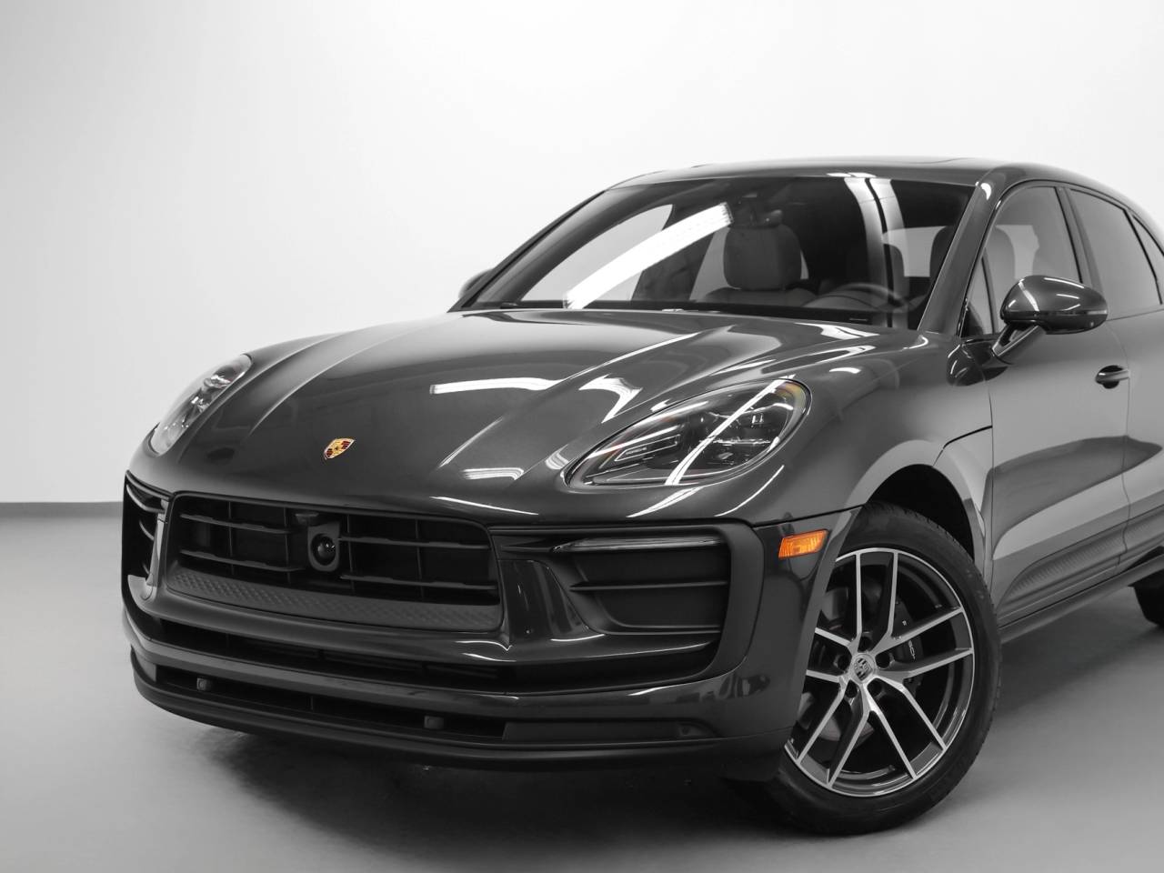 2025 Porsche Macan Macan
