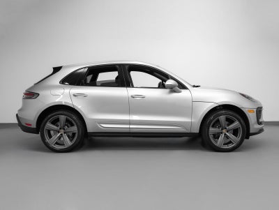 2025 Porsche Macan Macan