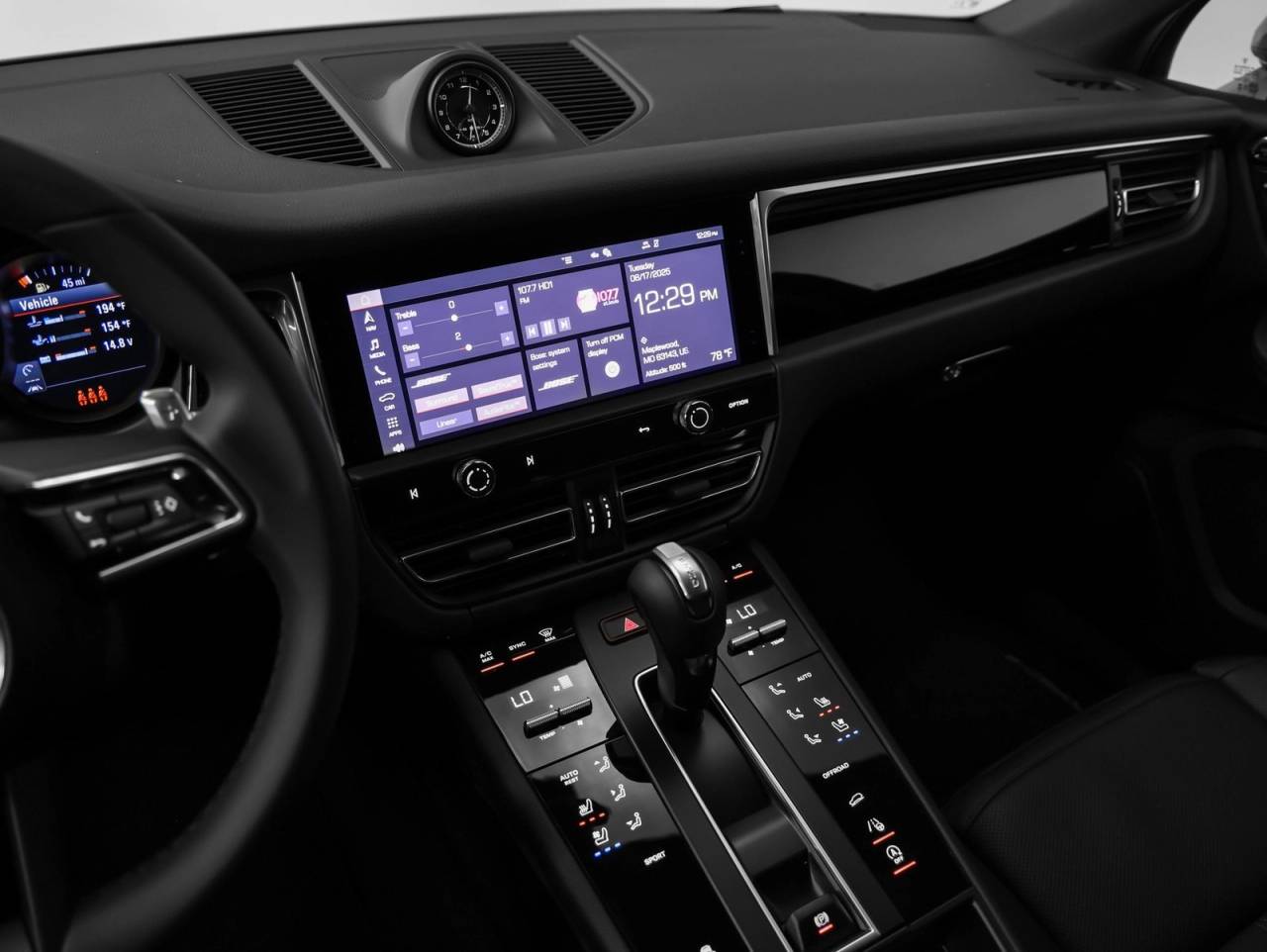 2025 Porsche Macan Macan