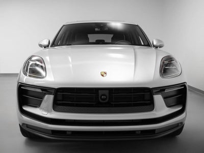 2025 Porsche Macan Macan