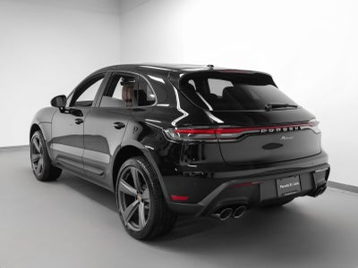 2026 Porsche Macan Macan
