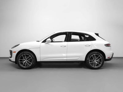 2026 Porsche Macan Base