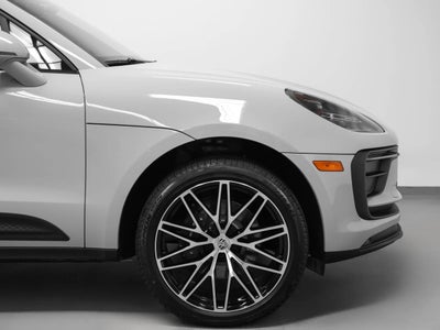 2026 Porsche Macan Macan