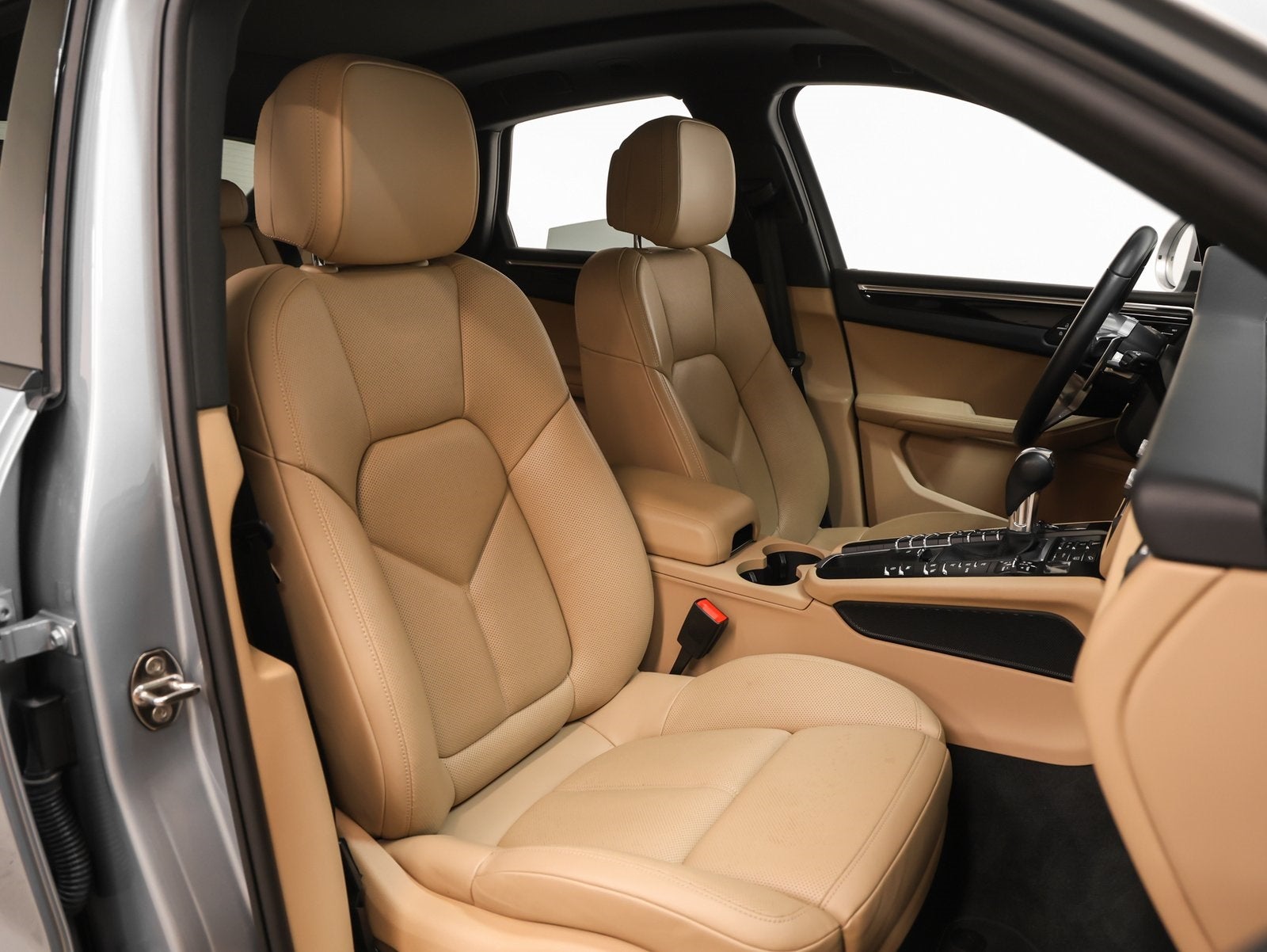 2021 Porsche Macan Macan