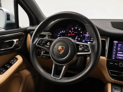 2021 Porsche Macan Macan