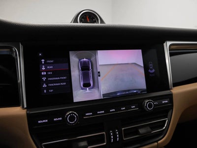 2021 Porsche Macan Macan