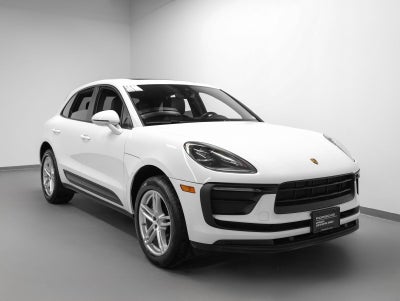2022 Porsche Macan Macan