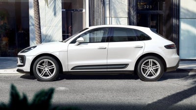 2022 Porsche Macan Macan