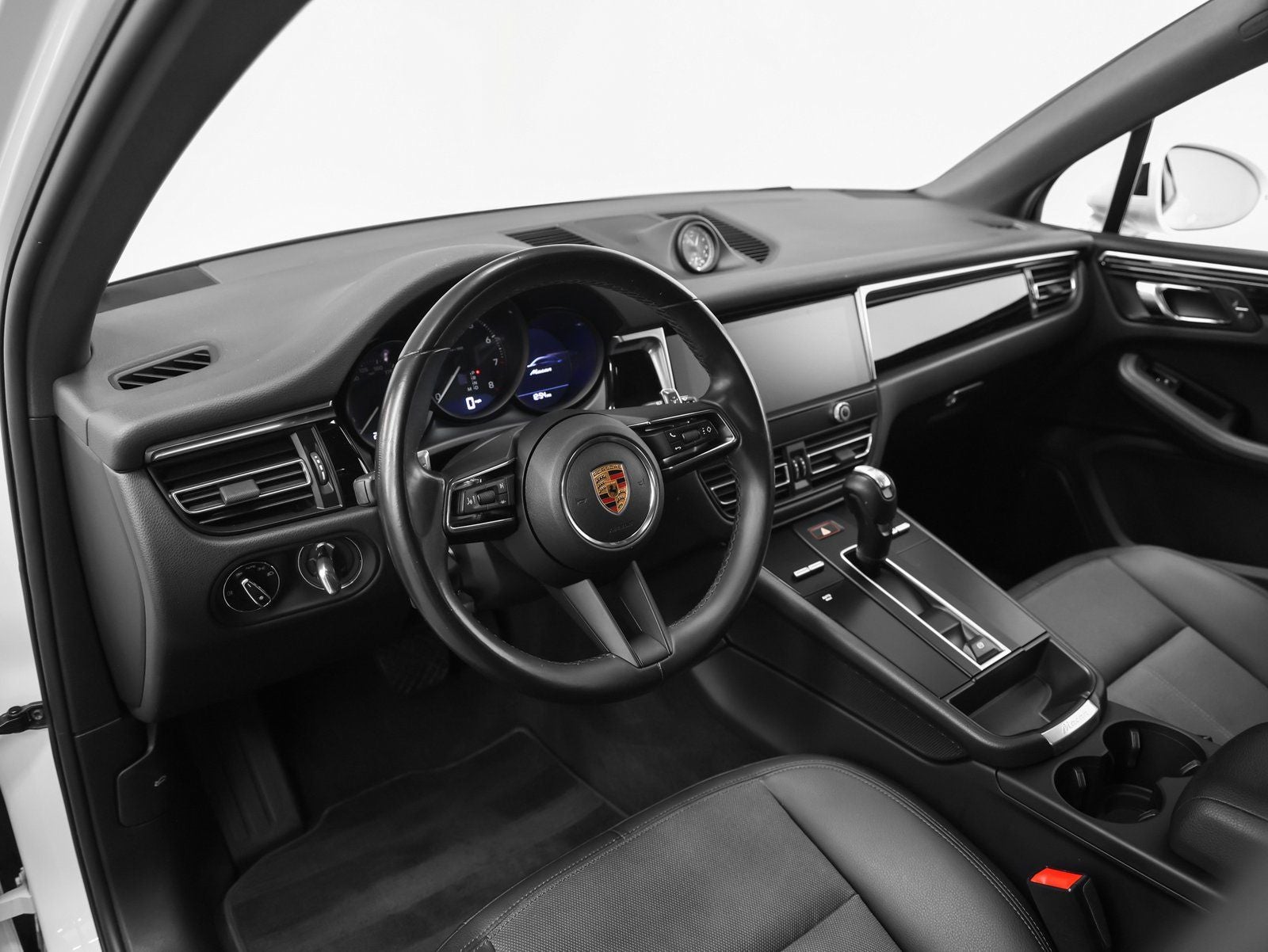 2022 Porsche Macan Macan