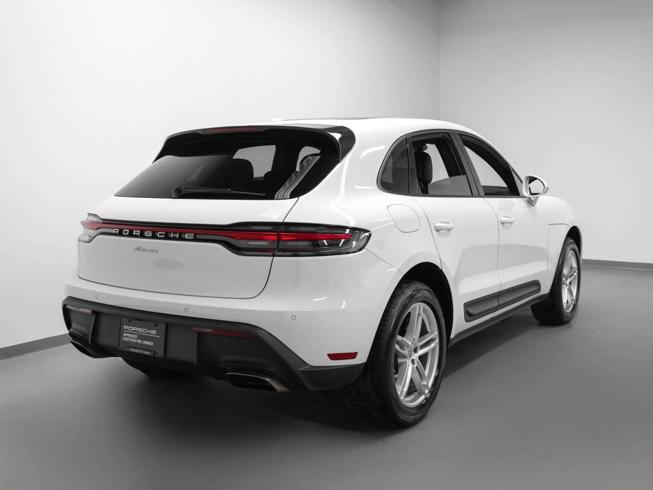 2022 Porsche Macan Macan