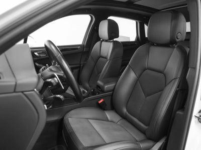 2022 Porsche Macan Macan