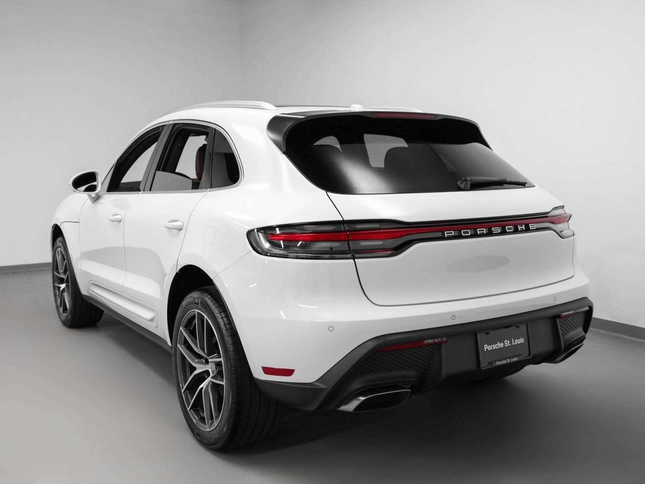 2025 Porsche Macan Macan