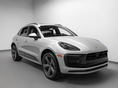 2026 Porsche Macan T