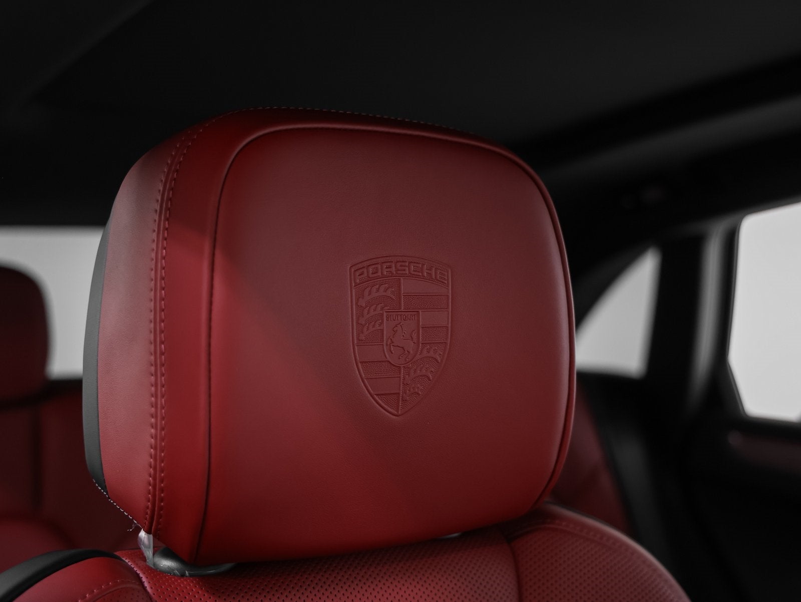 2026 Porsche Macan T