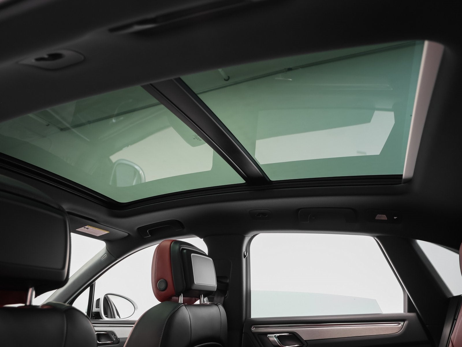 2026 Porsche Macan T