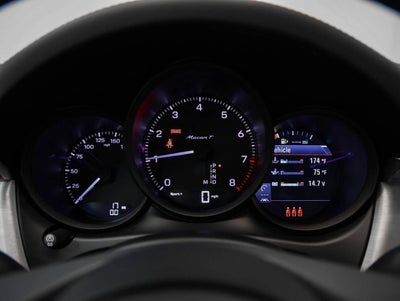 2026 Porsche Macan Macan T