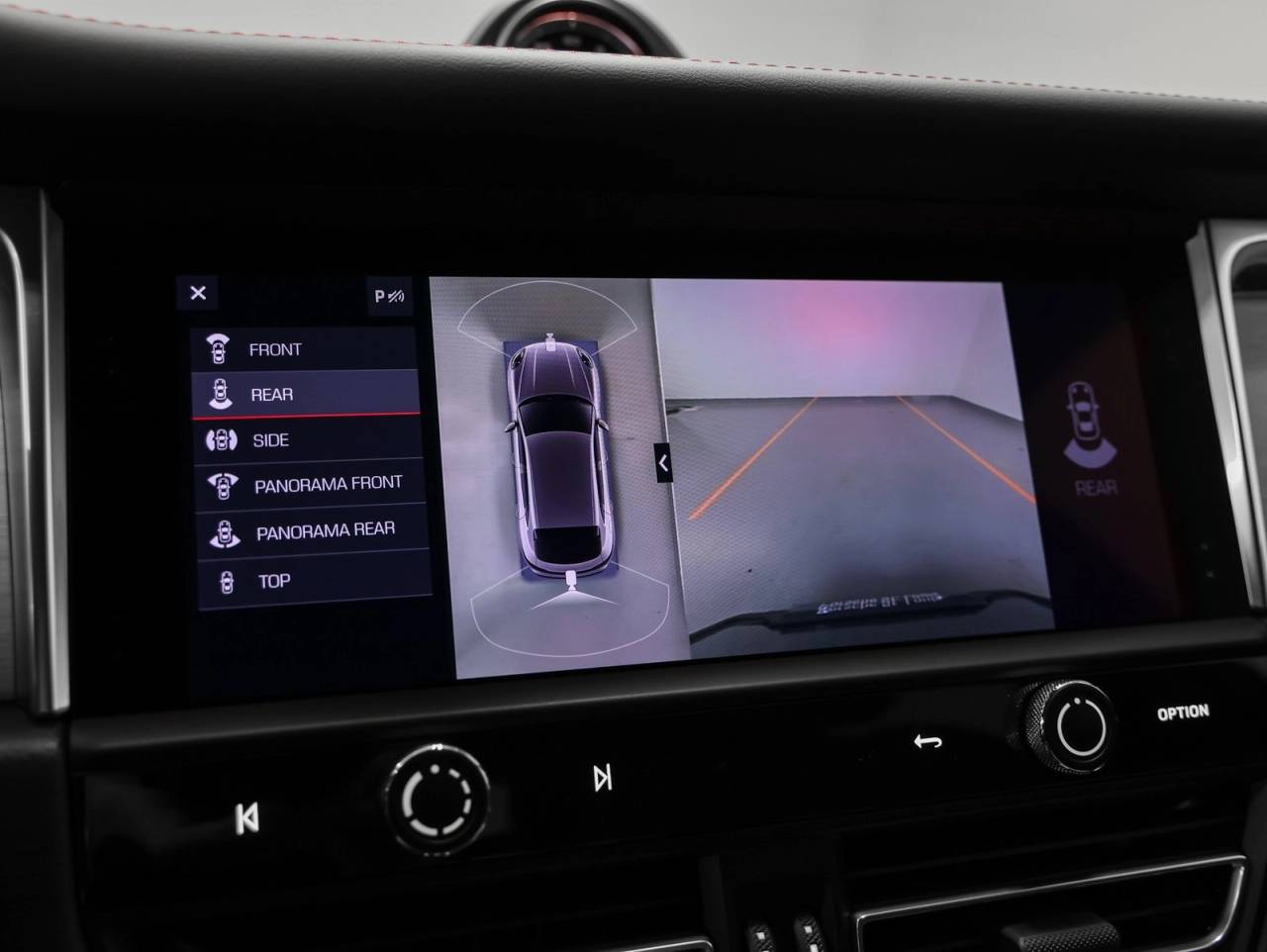 2026 Porsche Macan Macan T