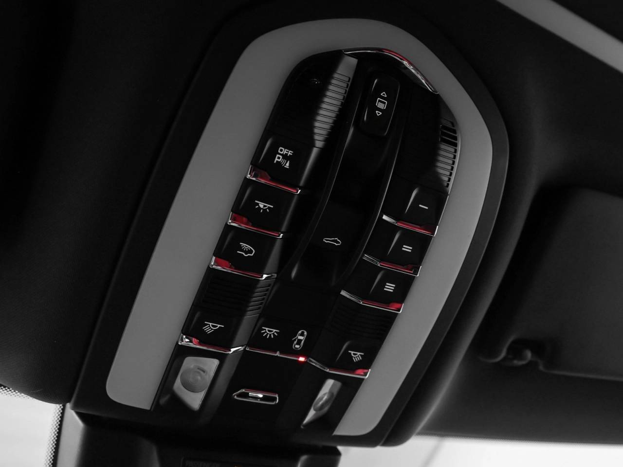 2026 Porsche Macan Macan T