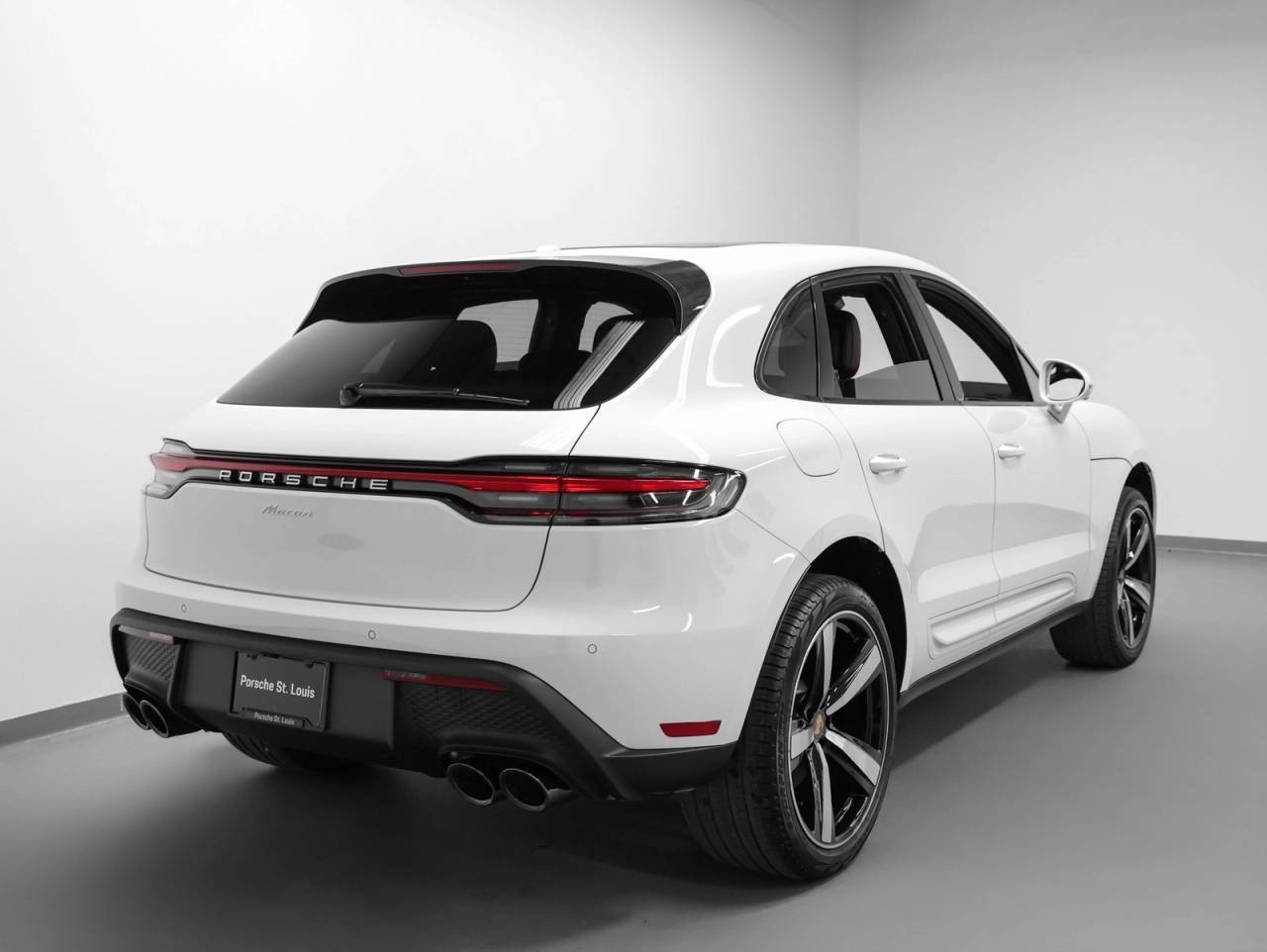 2026 Porsche Macan Macan