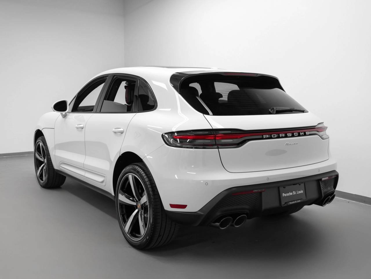 2026 Porsche Macan Macan