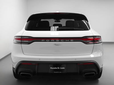 2026 Porsche Macan Base