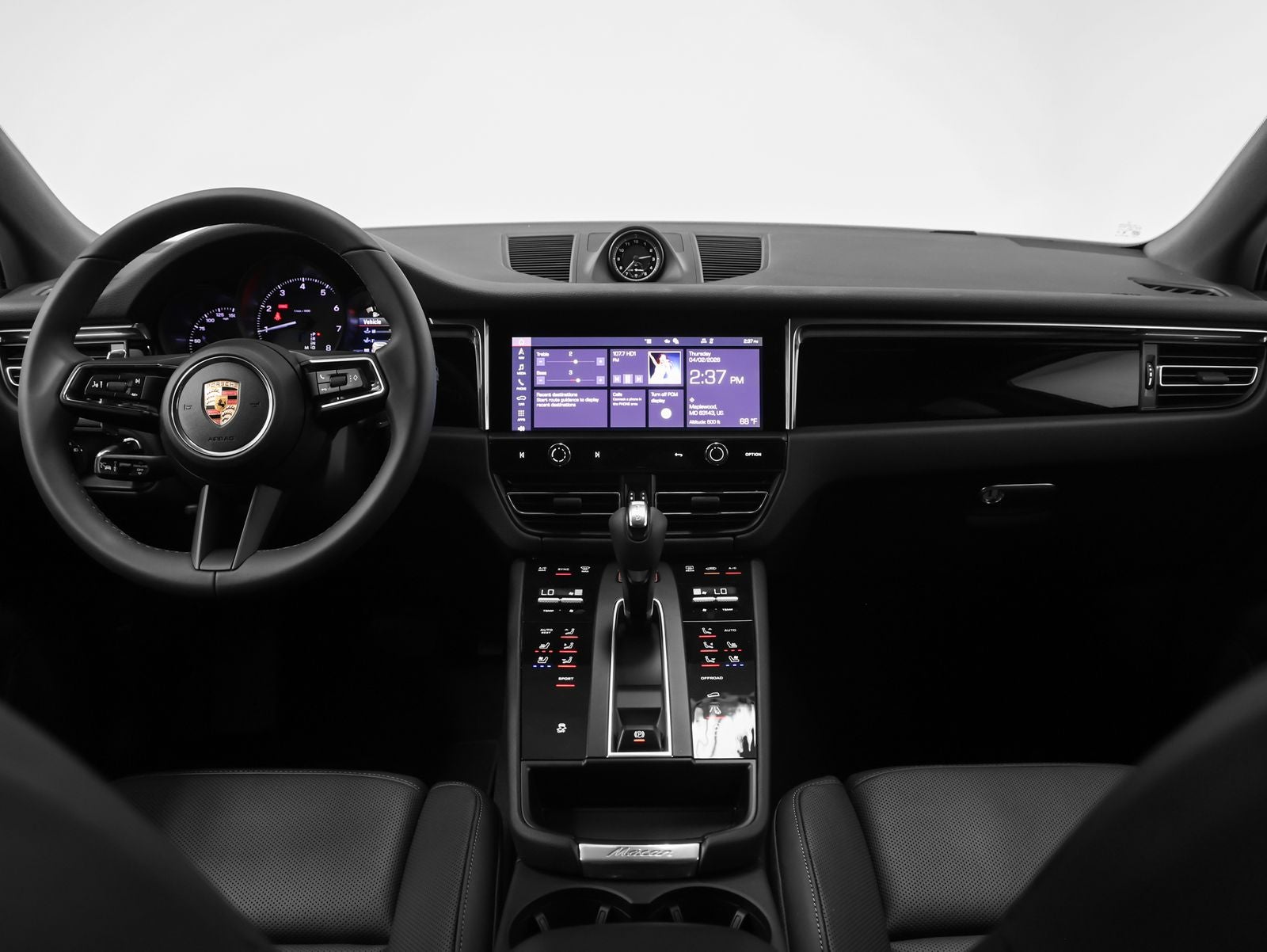 2026 Porsche Macan Base