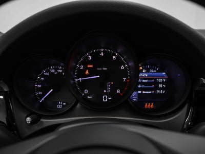 2026 Porsche Macan Base