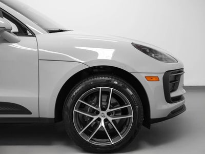 2026 Porsche Macan Base