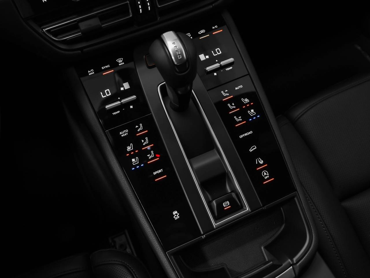 2026 Porsche Macan Base