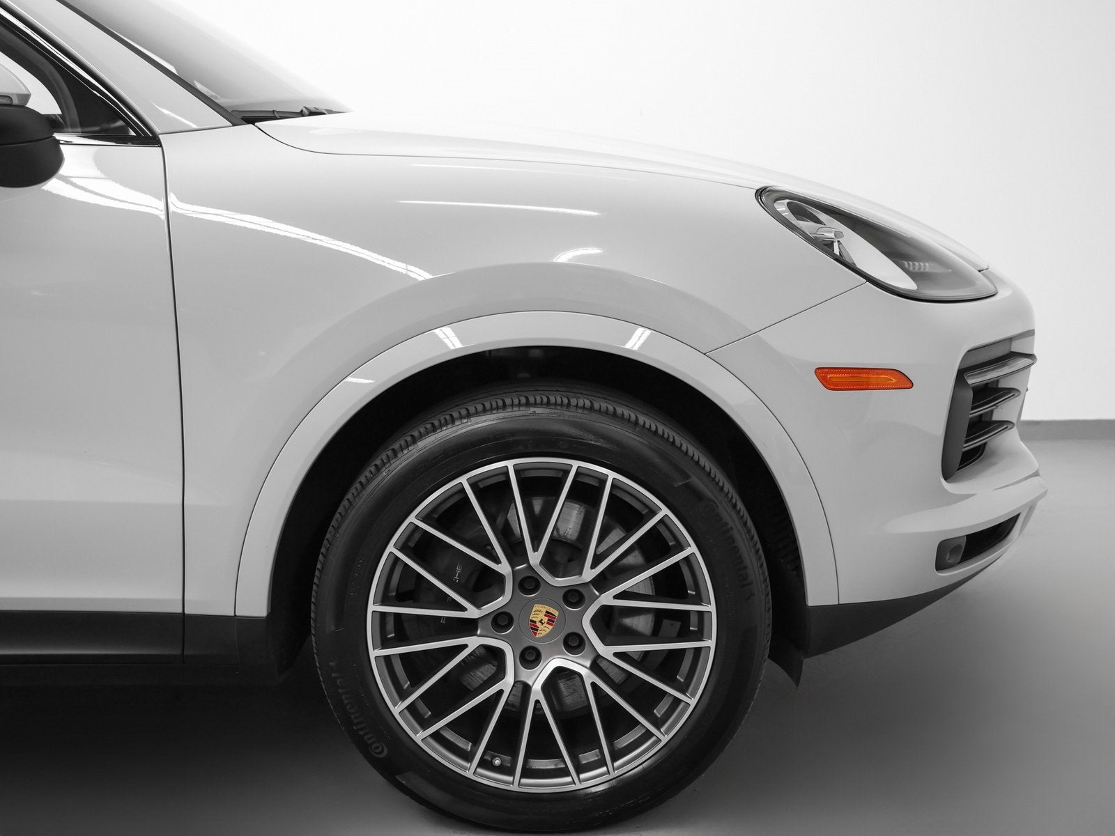 2023 Porsche Cayenne Cayenne Platinum Edition (MY23)