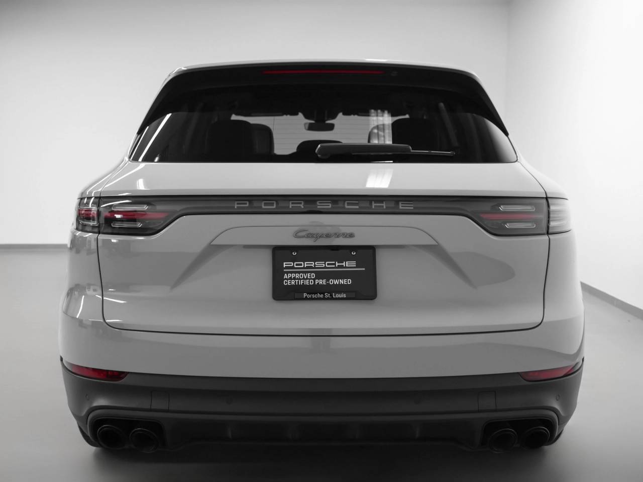 2023 Porsche Cayenne Cayenne Platinum Edition (MY23)