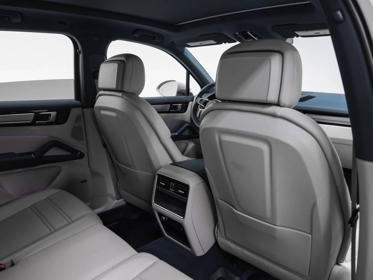 2023 Porsche Cayenne Cayenne Platinum Edition (MY23)