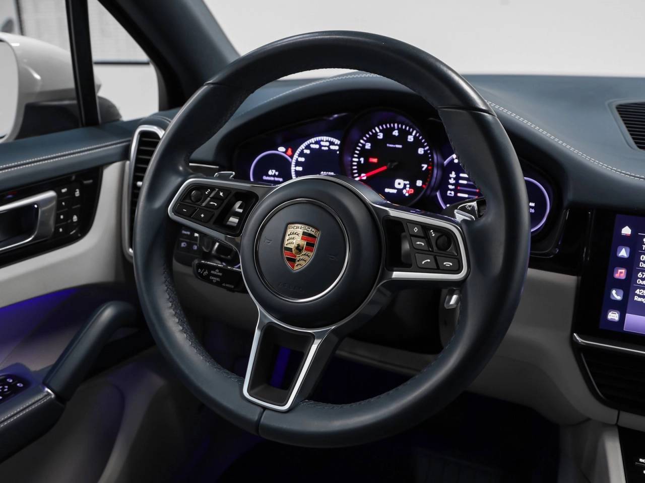 2023 Porsche Cayenne Cayenne Platinum Edition (MY23)